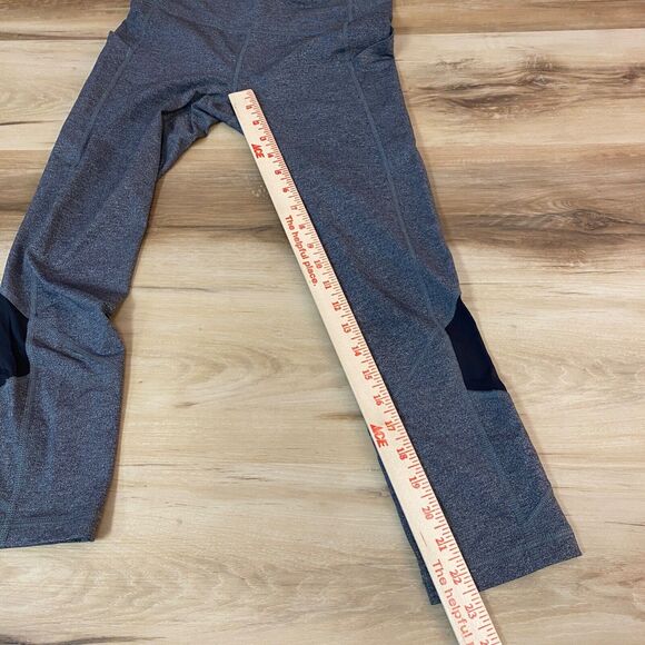 Lululemon Pants Womens 4 Gray Cropped Movement Leggings - Picture 3 of 9